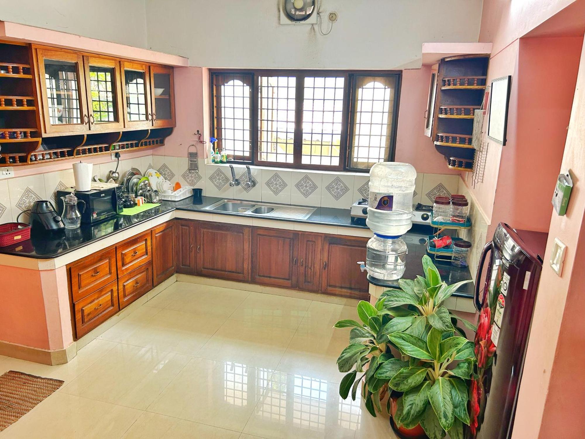 La Casa Trivandrum 4 Bhk Ac Luxury Villa At City Centre, Just 6 Kms To Airport & 5 Min Drive To Padmanabha Swamy Temple Thiruvananthapuram Exterior foto